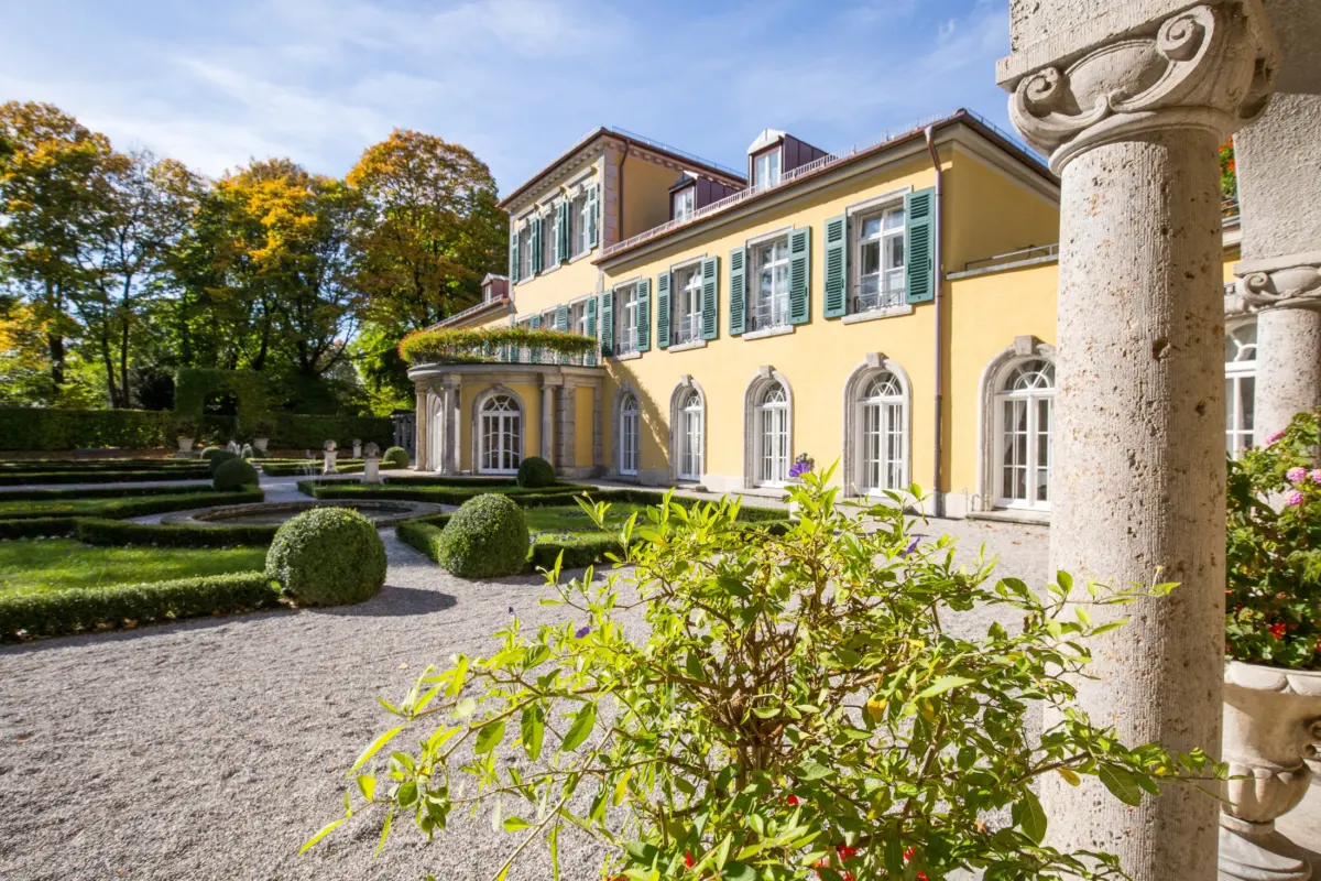 Außenaufnahme des Tagungszenrums in München, Schwabing