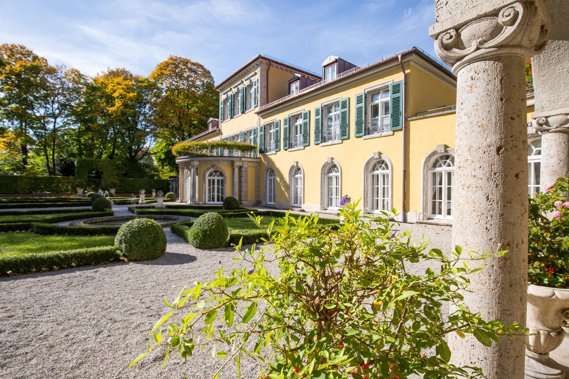 Außenaufnahme des Tagungszenrums in München, Schwabing
