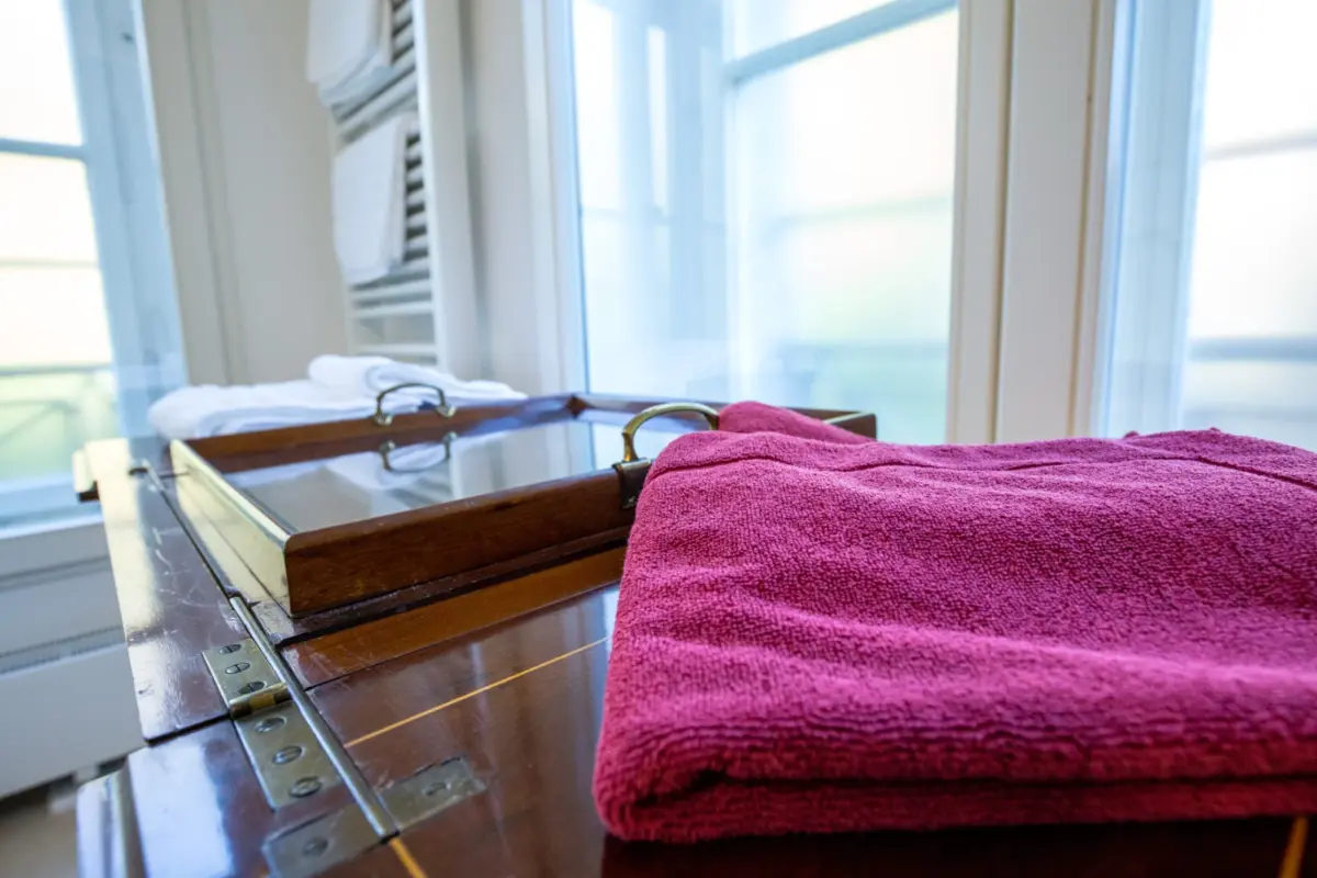 Schloss Suresnes Badezimmer