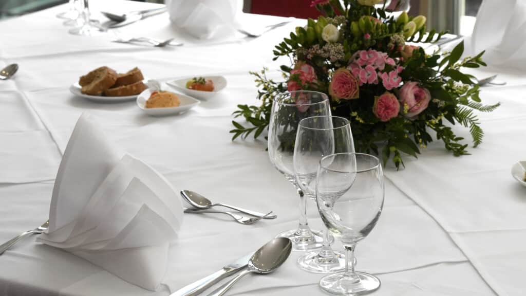 Kath Akad Tafel neubauer_0260_16-9