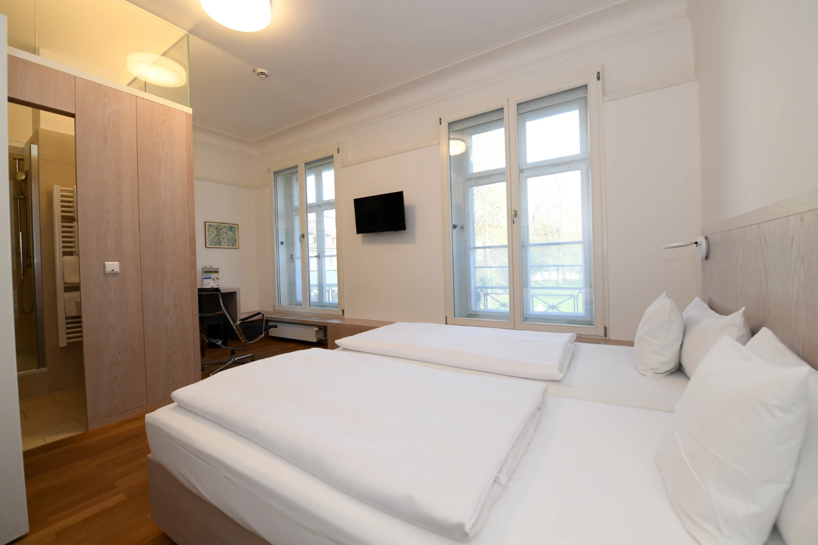 Schloss Suresnes Doppelzimmer