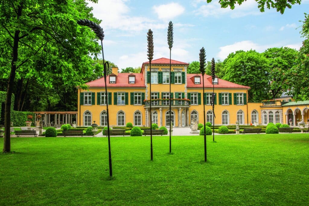 Schloss_Surenes