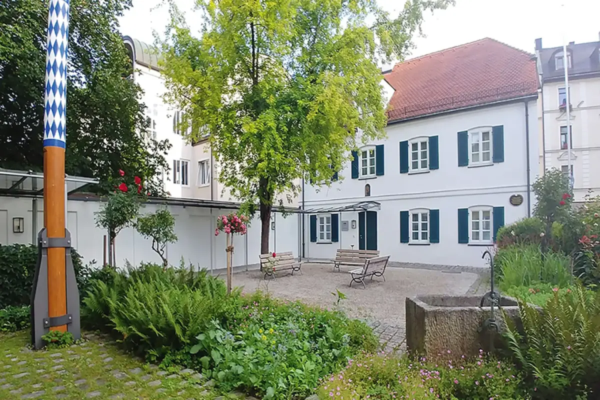 Außenansicht des Viereckhofes - Tagungszentrum München